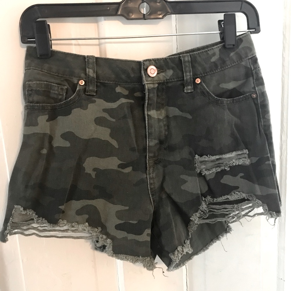 Camo Short Shorts